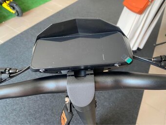 KuKirin G2  – nová, zabalená elektrická koloběžk - 2