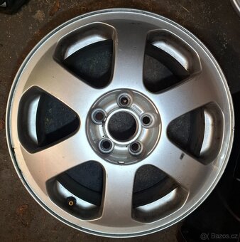 Alu Octavia 1 ELEGANT 6,5x15 5x100 ET43 - Stříbrná - 2