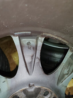 Prodám alu kola na BMW r17 - 2