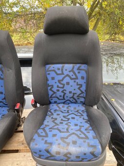 Sedačky Golf IV - 2