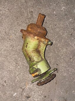 Uhlová převodovka - 2