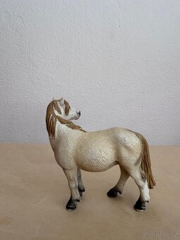 Schleich Camargue - 2
