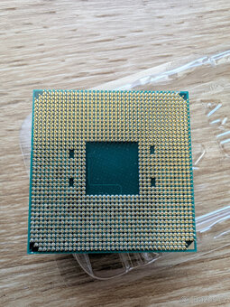 AMD Athlon 3000G AM4 + chladič - 2