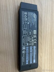 PC STK1AW32SC - 2