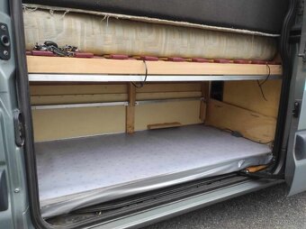 Prodej Renault Master 2,8 DTI, obytná dodávka - 2
