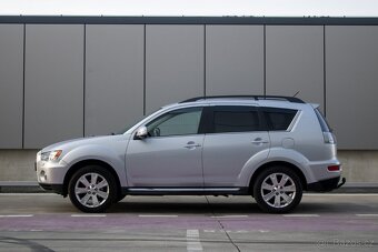 Mitsubishi Outlander 2.2 DI-D TC-SST Instyle, - 2