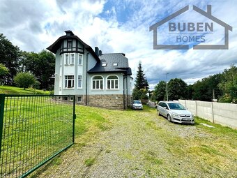 Vícegenerační vila (260 m2) po rekonstrukci se zahradním dom - 2