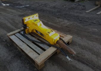 Hydraulicke bouraci kladivo atlas copco sb202 - 2