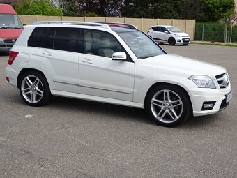 Mercedes Benz GLK 350 CDI 4MATIC r.v.2010 1.MAJITEL - 2