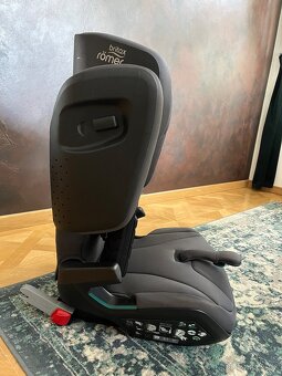 Autosedačka Britax RÖMER KIDFIX i-SIZE, 9-18 kg - 2