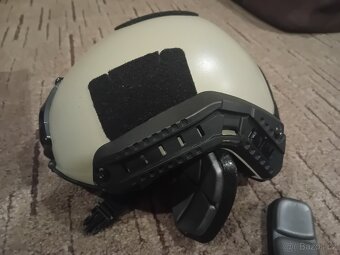 Airsoft helma typu fast - 2
