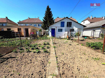 Prodej bytu 3+1, 87 m², Prušánky, ul. Sportovní - 2