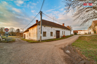 Prodej rodinného domu, 360 m², Ježovy - 2