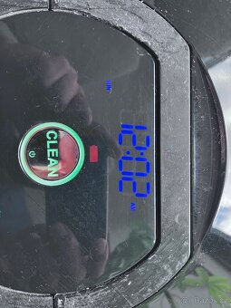 Robotický vysavač iRobot Roomba 770 - 2
