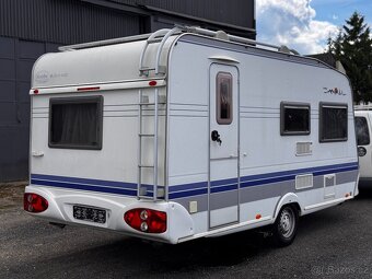 Hobby DeLuxe 440 SF/NOSIČ/2006/1.350KG/4MÍSTA - 2
