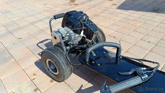 Skateboard benzínový - dvoutaktní motor 49 cc - 2