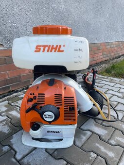 STIHL zádový benzínový rosič SR 430 - 2