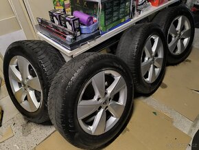 Alu kola Volvo XC40 5x108 r17 Originál,pneu zimní 235/60 - 2