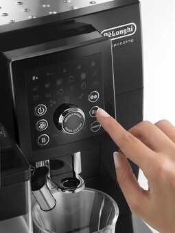 De'Longhi automatický kávovar ECAM 23.260.B
- 2