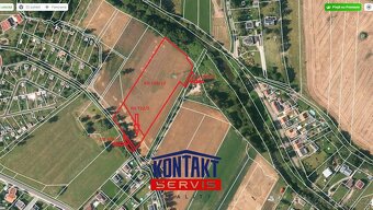 Lukrativní pozemky v centru obce Kamenný Újezd - 2