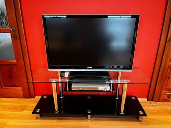 TV stolek skleněný + Tv zdarma - 2