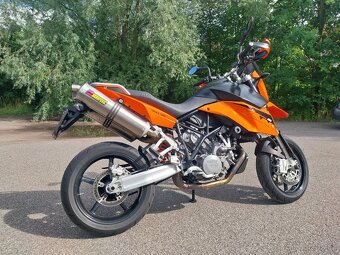 Ktm 990 supermoto - 2