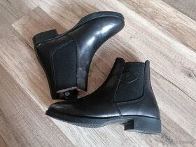 Kožené jezdecké perka - 2