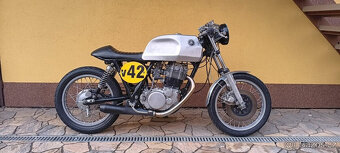 Yamaha SR500 - 2