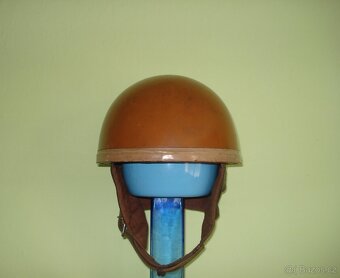 Stará přilba - kokos - 2