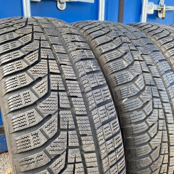 Zimní pneu 215/65 R17 99V Hankook 4,5-5mm - 2