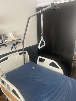 Elektrická zdravotní polohovací postel - 2