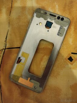 Galaxy A8 na ND (základní deska, rám a šuplíčky) - 2