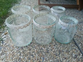 Skleněné vázičky a sklenice s jutou - 2