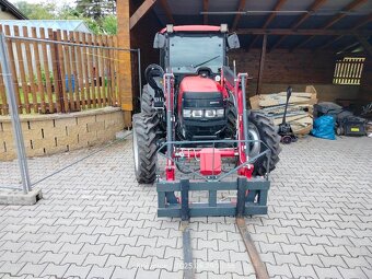 Prodám traktor Case 50 farmal,první registrace 2021 - 2