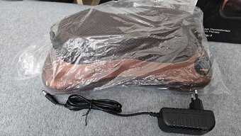 Masazni pristroj s adapterem - 2