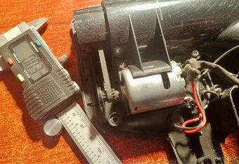 Vysavač Bosch PowerBrush díly - 2