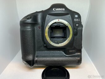 Canon EOS 1D - 2