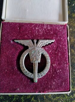 znak Česko-Slovenské Republiky, odznaky - 2