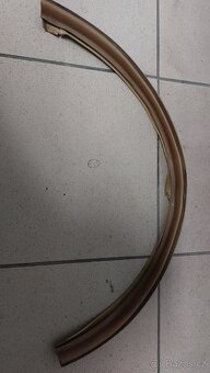 Velorex 560 guma pod plexi - 2