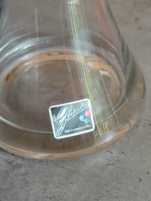 Štíhlá skleněná váza 36 cm - 2