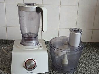 Kuchyňský robot zn. Phillips - 2