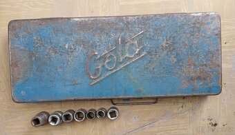 Jedna sada Gola použitá. - 2