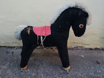 Retro houpací kůň - 2