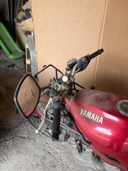 Yamaha XJ600S - 2