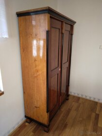 SKŘÍŇ BIEDERMEIER - 2