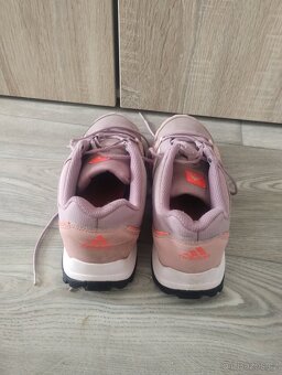 Dívčí botasky Adidas, vel. 37 1/3 - 2