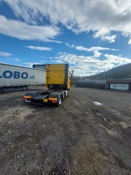 Mercedes actros - 2