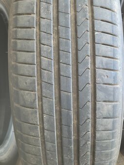 Hankook 205/60 R16 - 2