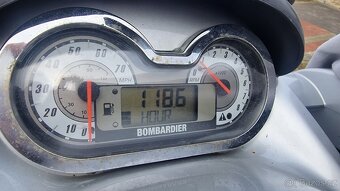 Vodni skutr Seadoo RXT215 - 2