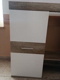 Skříň - 2